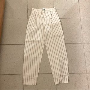 Theory “Pleats Pant” - Size 0, Pajama Stripe - Cream
